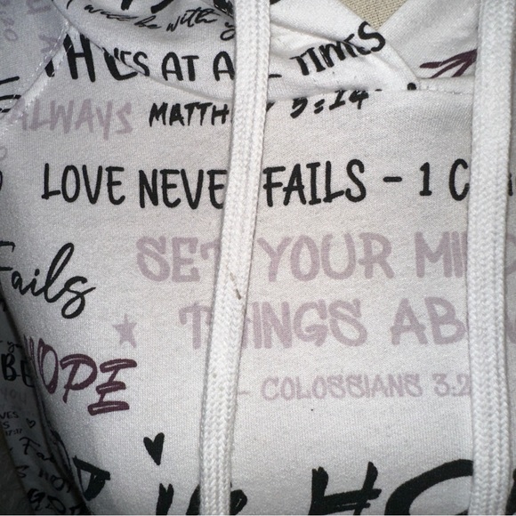 Vibe N’ | NWT Christian Religious God Biblical Quotes Graphic Print Hoodie - Picture 6 of 15